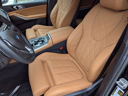 Certified 2025 BMW X5 xDrive50e w/ Parking Assistance Package image 12