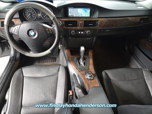 Used 2010 BMW 328i Sedan RWD image 17