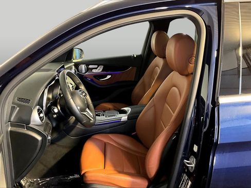 Certified 2021 Mercedes-Benz GLC 300 4MATIC image 9