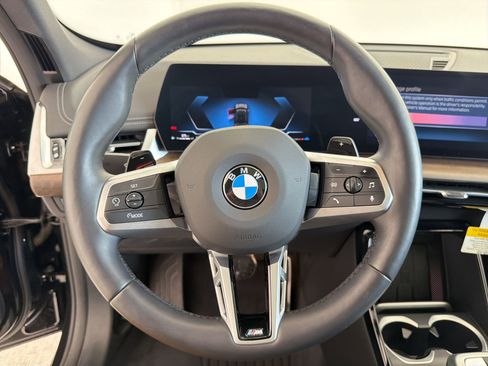 Used 2025 BMW X1 xDrive28i w/ M Sport Package AWD/4WD image 18
