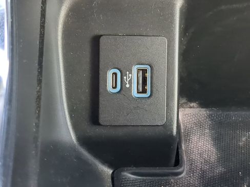 Used 2022 Ford F150 XLT w/ Equipment Group 302A High RWD image 22