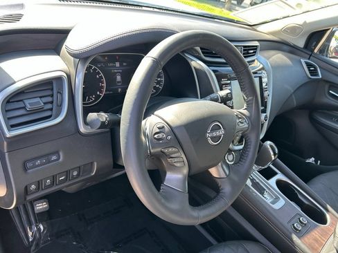 Certified 2024 Nissan Murano Platinum w/ Cargo Package FWD image 24