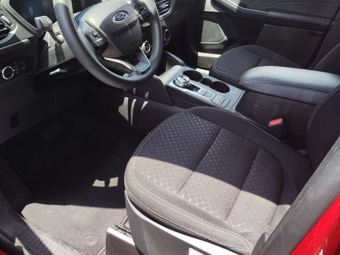 Used 2025 Ford Escape Active FWD image 5