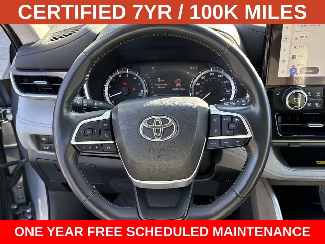 Used 2023 Toyota Highlander XLE FWD image 19