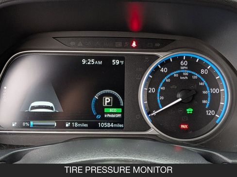 Used 2024 Nissan Leaf SV Plus image 22