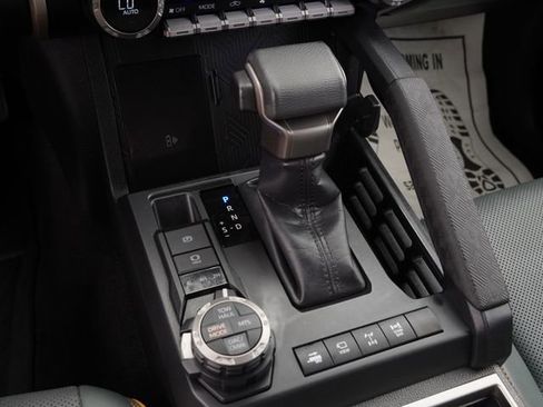 Used 2024 Toyota Tacoma 4x4 Double Cab Hybrid image 26