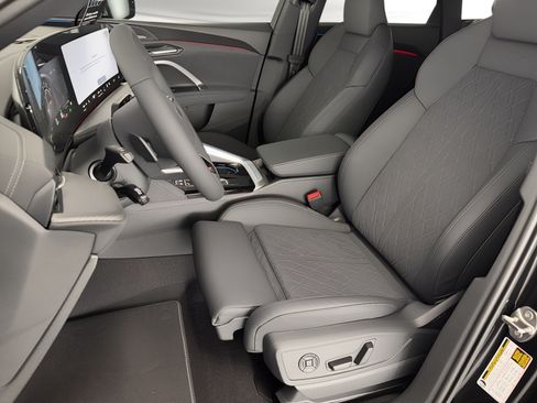 New 2026 Audi SQ5 Premium Plus AWD/4WD image 5