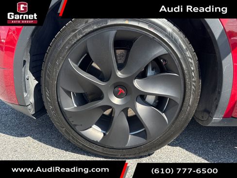 Used 2021 Tesla Model Y Long Range AWD/4WD image 25
