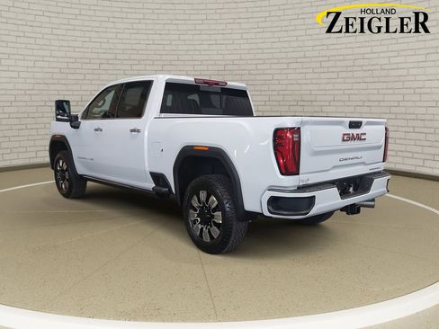 New 2026 GMC Sierra 3500 Denali w/ Denali Reserve Package image 7