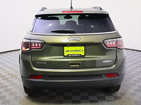 Used 2018 Jeep Compass Latitude w/ Popular Equipment Group image 5