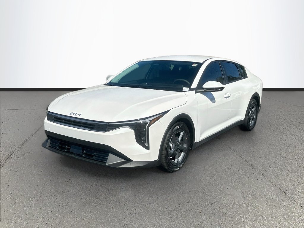 New 2026 Kia K4 FWD image 3