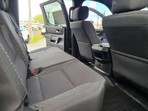 Used 2025 Toyota Tundra SR5 AWD/4WD image 23