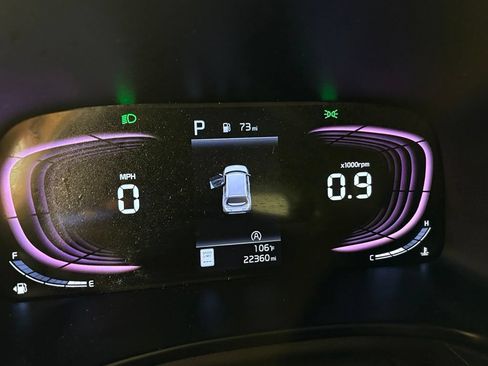Used 2024 Kia Soul LX w/ Option Group 015 FWD image 22