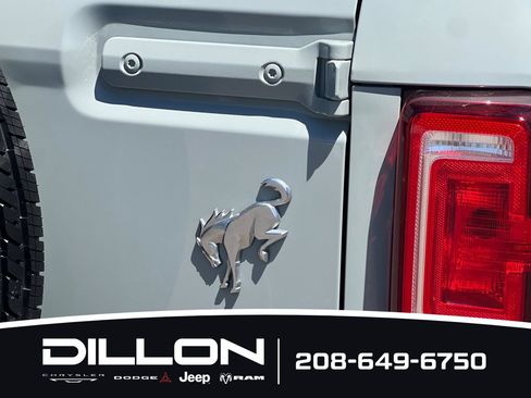 Used 2022 Ford Bronco 4-Door AWD/4WD image 25