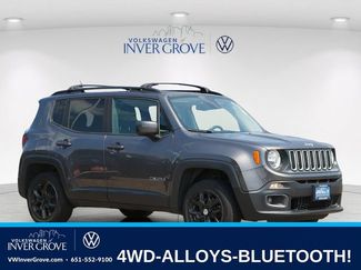 Used 2017 Jeep Renegade Latitude w/ Popular Equipment Group AWD/4WD video 1