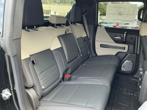 New 2026 GMC Hummer EV 4x4 Crew Cab image 23