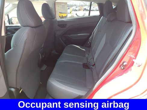 Used 2025 Subaru Crosstrek 2.0i Premium image 17