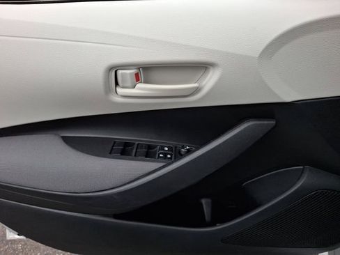 Certified 2023 Toyota Corolla LE image 13