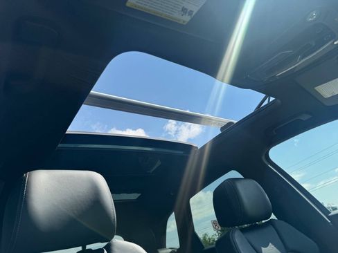 Used 2018 Audi SQ5 Prestige AWD/4WD image 15