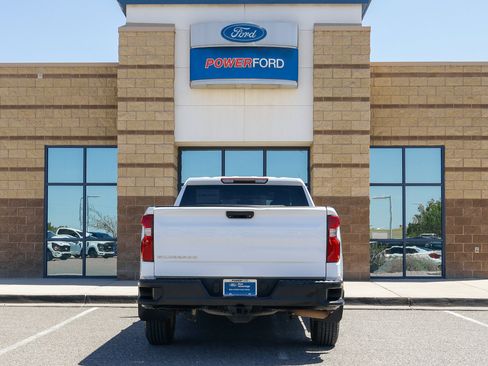 Used 2022 Chevrolet Silverado 1500 W/T w/ WT Value Package AWD/4WD image 7
