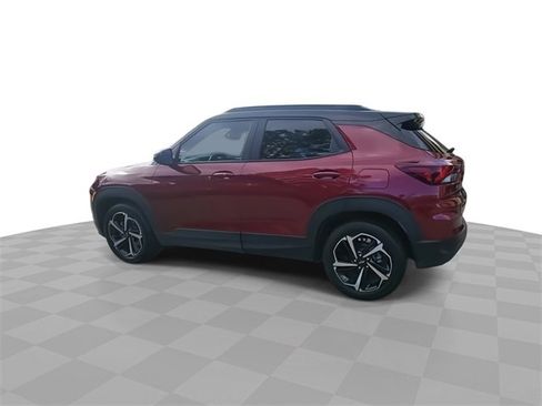 Certified 2023 Chevrolet TrailBlazer RS w/ Sun and Liftgate Package image 6