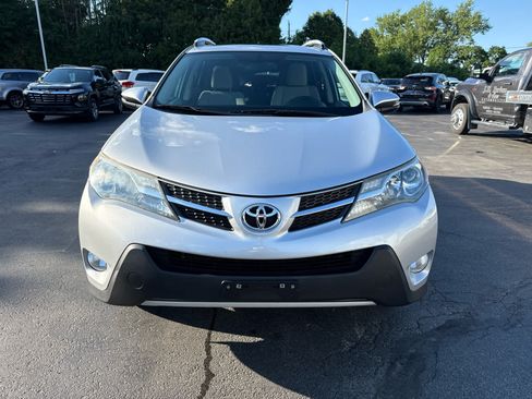 Used 2013 Toyota RAV4 XLE AWD/4WD image 8