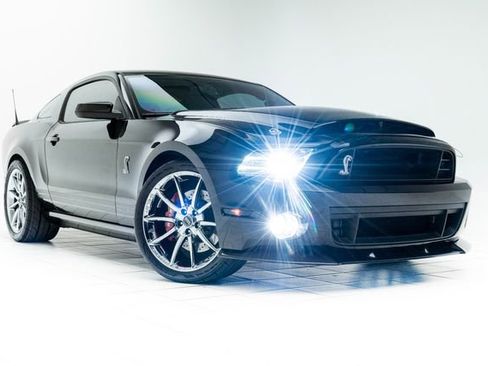 Used 2013 Ford Mustang Shelby GT500 image 5