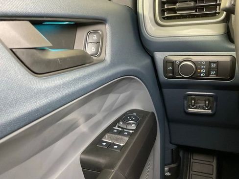 New 2025 Ford Maverick Lariat w/ Black Appearance Package image 20