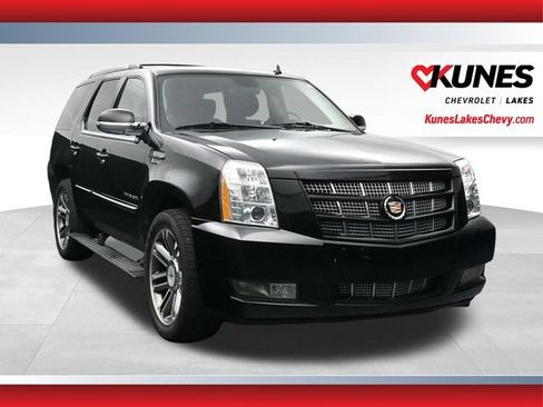 Used 2012 Cadillac Escalade Premium AWD/4WD image 1