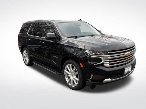 Used 2024 Chevrolet Tahoe High Country w/ Advanced Technology Package AWD/4WD image 3