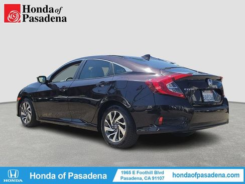 Used 2017 Honda Civic EX image 3