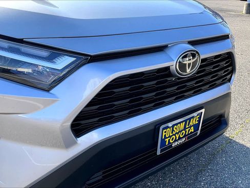 Used 2024 Toyota RAV4 LE image 29