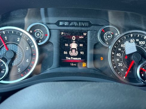 New 2026 RAM 2500 Warlock AWD/4WD image 23