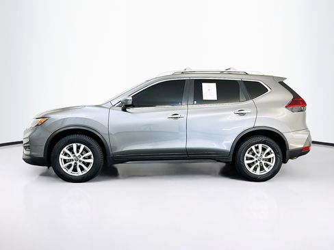 Used 2019 Nissan Rogue SV AWD/4WD image 4