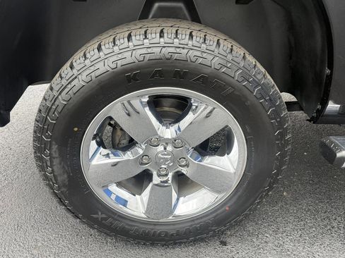 Used 2019 RAM 1500 Big Horn AWD/4WD image 25