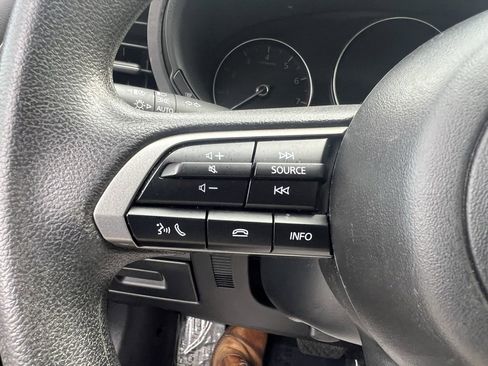 Used 2024 MAZDA MAZDA3 s image 33