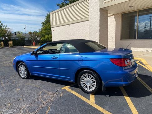 Used 2008 Chrysler Sebring Touring image 3