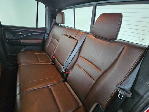 Used 2025 Honda Ridgeline RTL image 18