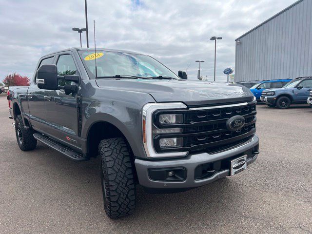 Used 2024 Ford F250 Lariat w/ Lariat Ultimate Package AWD/4WD image 7