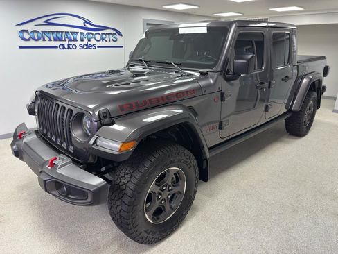 Used 2021 Jeep Gladiator Rubicon AWD/4WD image 2