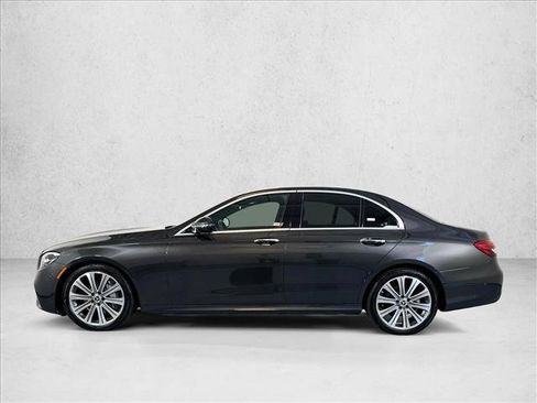 Used 2022 Mercedes-Benz E 350 Sedan image 8