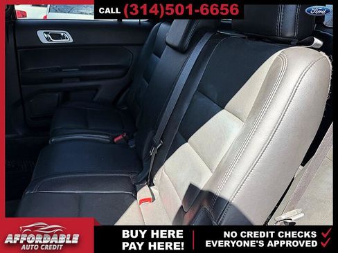 Used 2014 Ford Explorer XLT w/ Equipment Group 202A AWD/4WD image 11
