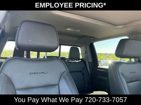 Used 2024 GMC Sierra 2500 Denali w/ Denali Reserve Package AWD/4WD image 26