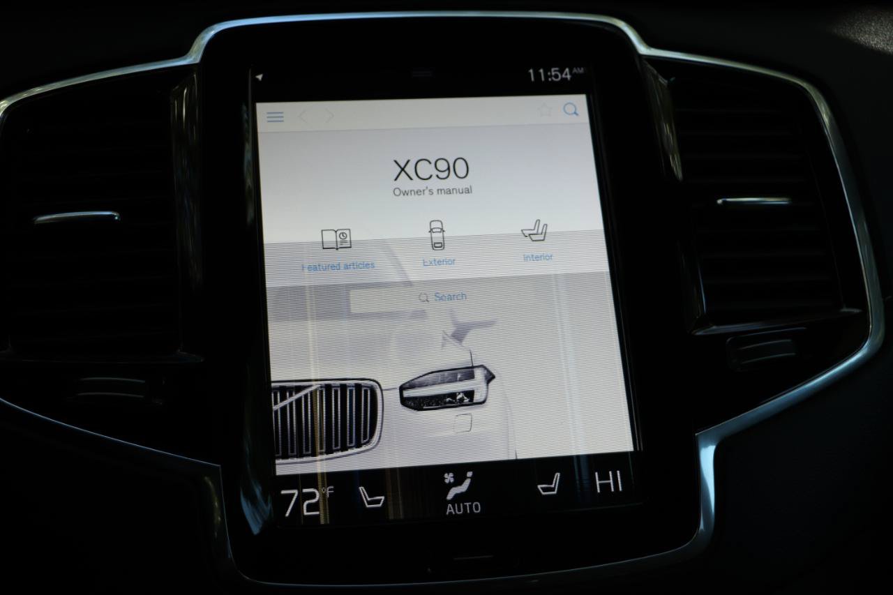 Used 2021 Volvo XC90 T6 R-Design w/ Advanced Package AWD/4WD image 23