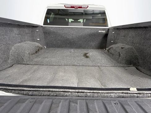 Used 2024 Chevrolet Silverado 1500 LTZ w/ LTZ Premium Package AWD/4WD image 28