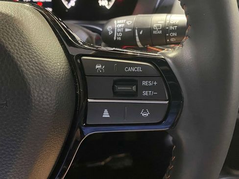Used 2025 Honda HR-V Sport image 20