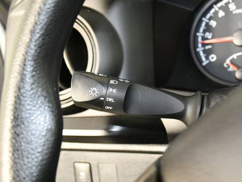 Used 2021 Toyota Tacoma SR image 23