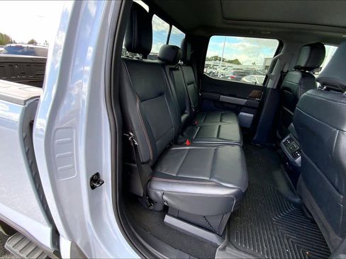 Used 2024 Ford F250 Lariat w/ Lariat Ultimate Package image 19