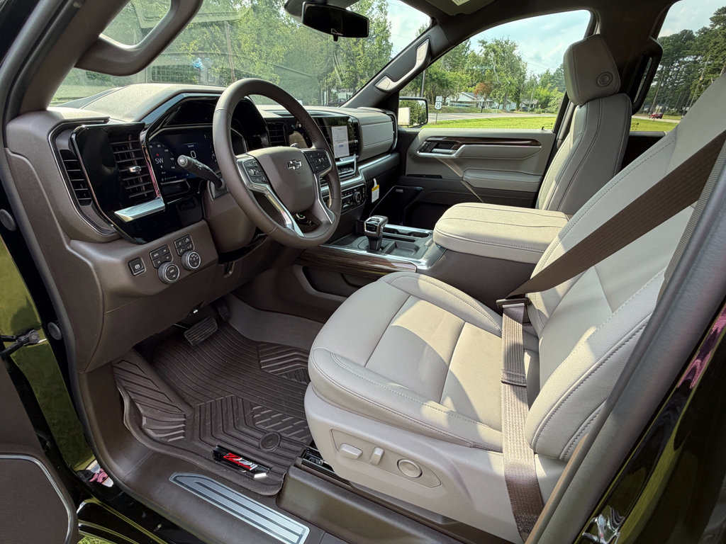 New 2026 Chevrolet Silverado 1500 RST AWD/4WD image 15