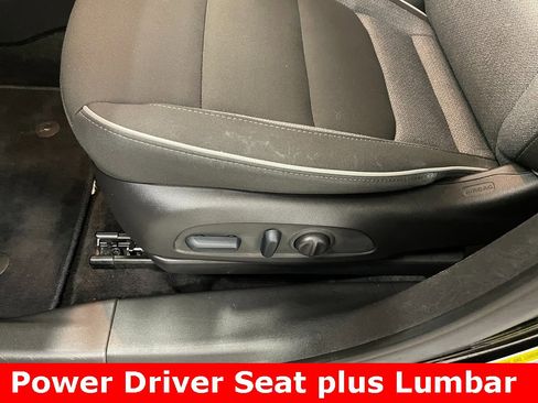 New 2023 Chevrolet TrailBlazer LT w/ Convenience Package image 9